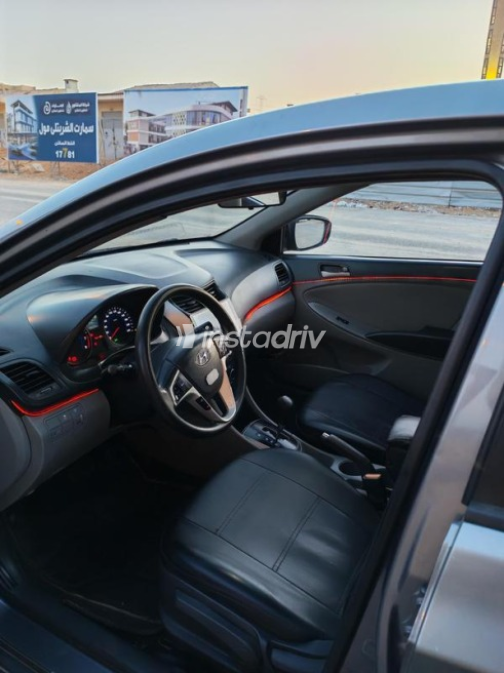 هيونداي اكسنت RB 2015 رمادي مستعملة للبيع - 8