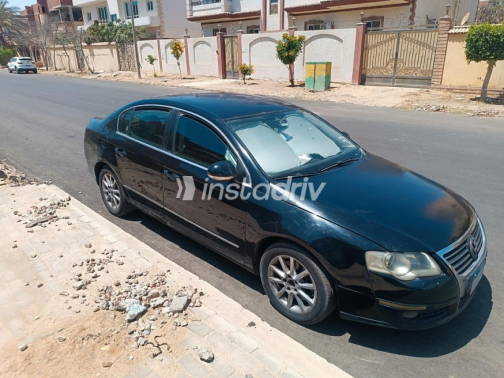 Volkswagen Passat 2008 Black Used for Sale - 1