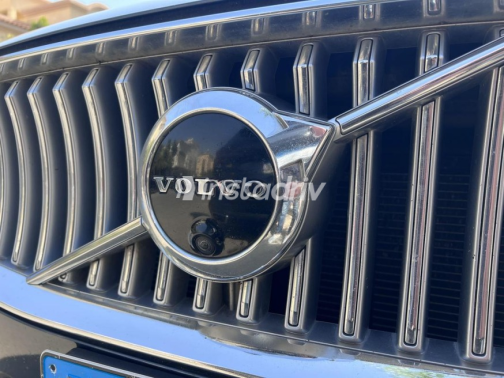 Volvo XC90 2022 Dark Blue Used for Sale - 9