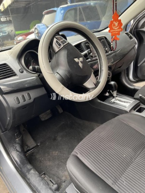 Mitsubishi Lancer EX Shark 2016 Silver Used for Sale - 2