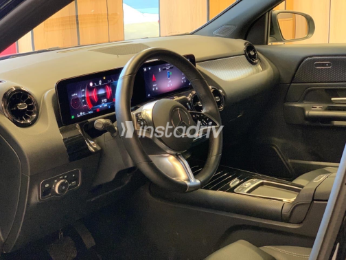 مرسيدس GLA 200 2024 أسود مستعملة للبيع - 3