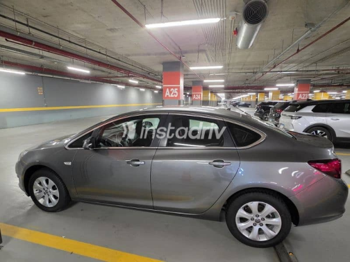 Opel Astra 2021 Silver Used for Sale - 3