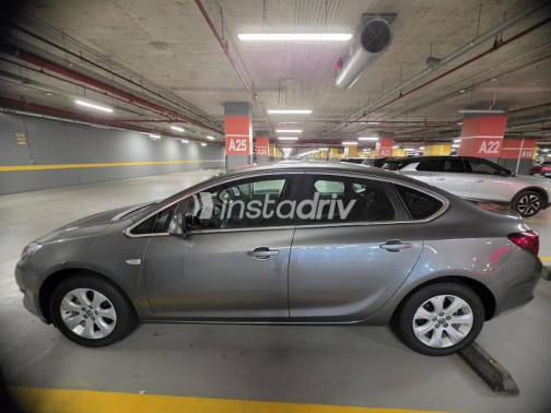 Opel Astra 2021 Silver Used for Sale - 4