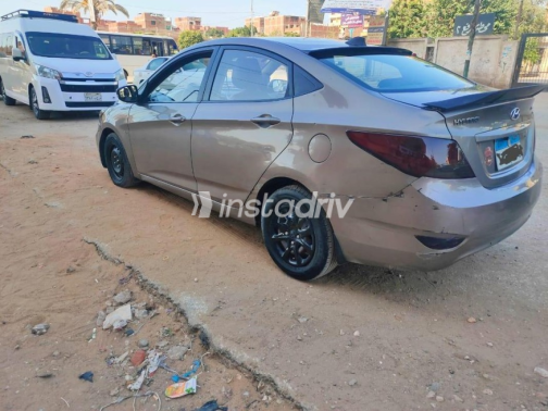 Hyundai Accent RB 2013 Bronze Used for Sale - 2