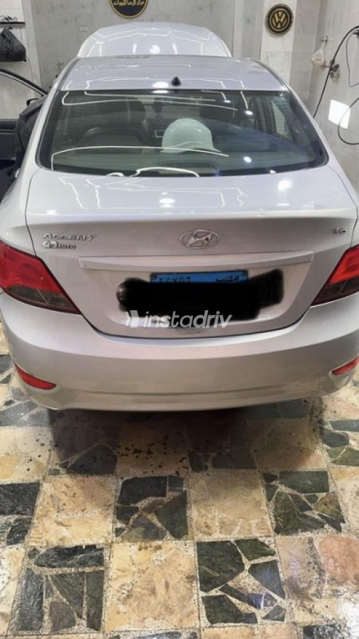 Hyundai Accent RB 2015 Silver Used for Sale - 2