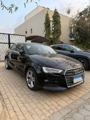 اودي A3 2019 أسود مستعملة للبيع