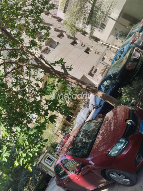 رينو لوجان 2015 أحمر مستعملة للبيع - 4