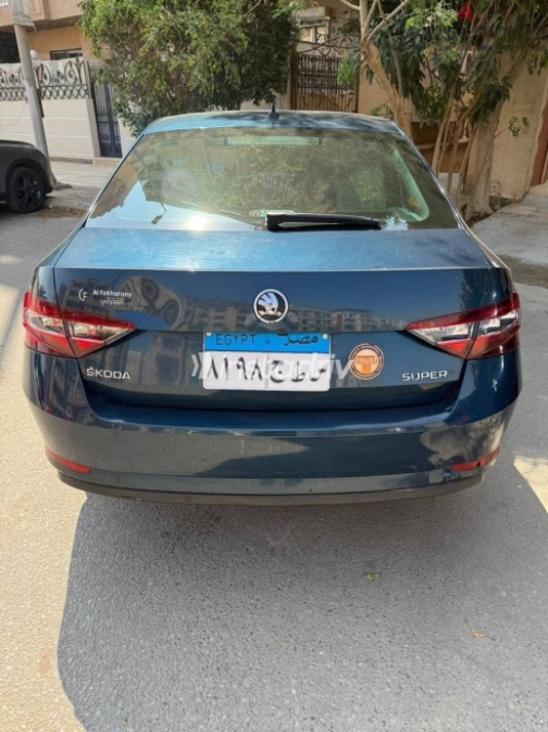 Skoda Superb 2019 White Used for Sale - 8