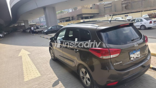 Kia Carens 2017 Brown Used for Sale - 5
