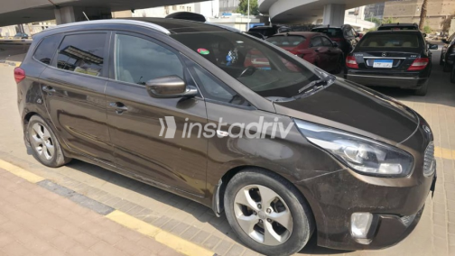 Kia Carens 2017 Brown Used for Sale - 7