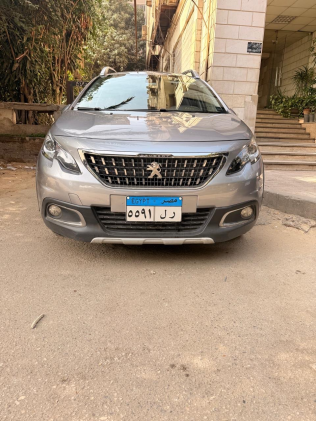 Peugeot 2008 2020 Gray Used for Sale