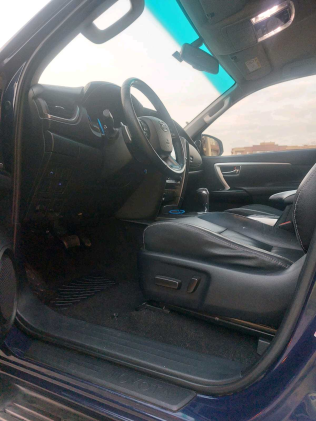 Toyota Fortuner 2022 White Used for Sale