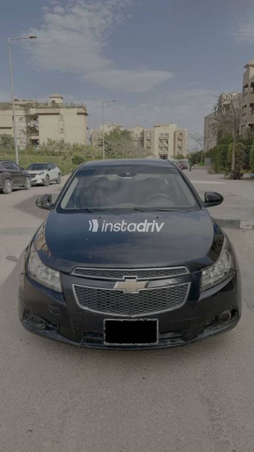 Chevrolet Cruze 2010 White Used for Sale - 5