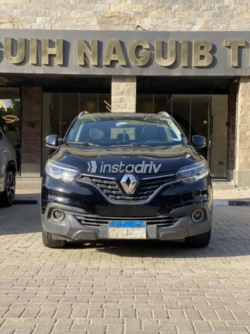 رينو كادجار 2019 أسود مستعملة للبيع - 1