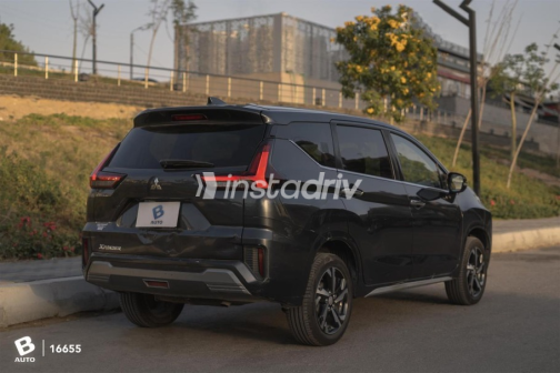 Mitsubishi Xpander 2023 Gray Used for Sale - 2