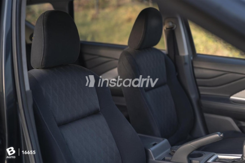 Mitsubishi Xpander 2023 Gray Used for Sale - 4