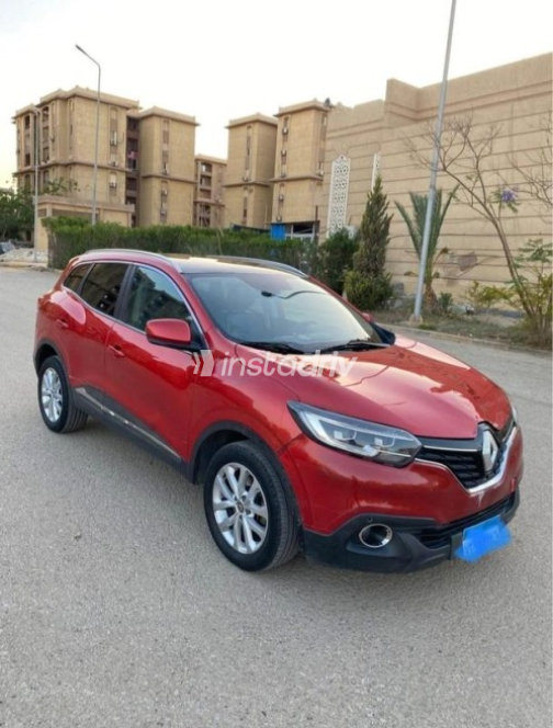 Renault Kadjar 2019 Red Used for Sale - 5