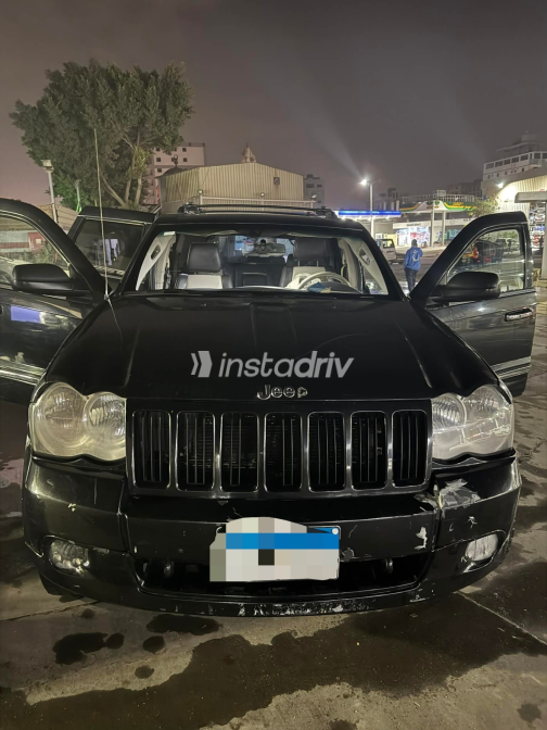 Jeep Grand Cherokee 2010 Black Used for Sale - 1
