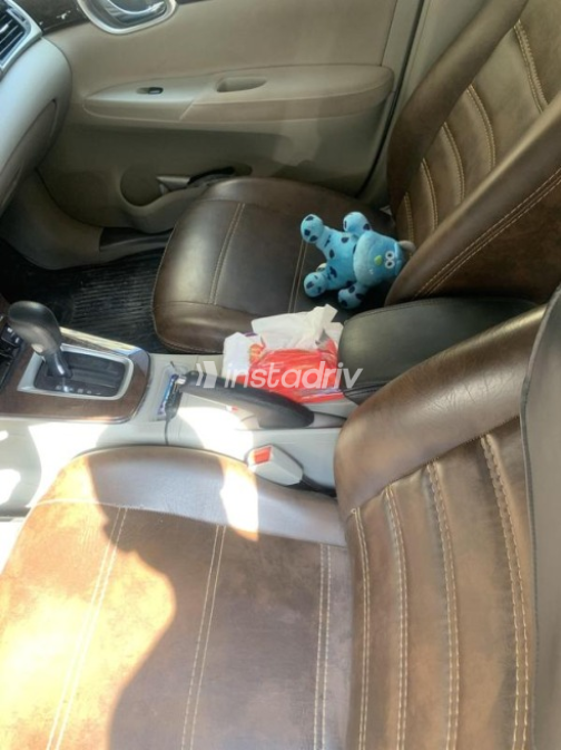 Nissan Sentra 2019 White Used for Sale - 5