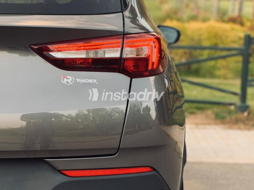 Opel Grandland 2021 Gray Used for Sale - 5