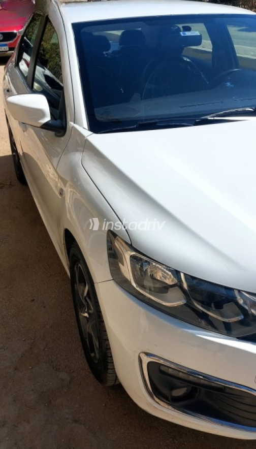 Citroën C Elysee 2021 White Used for Sale - 3