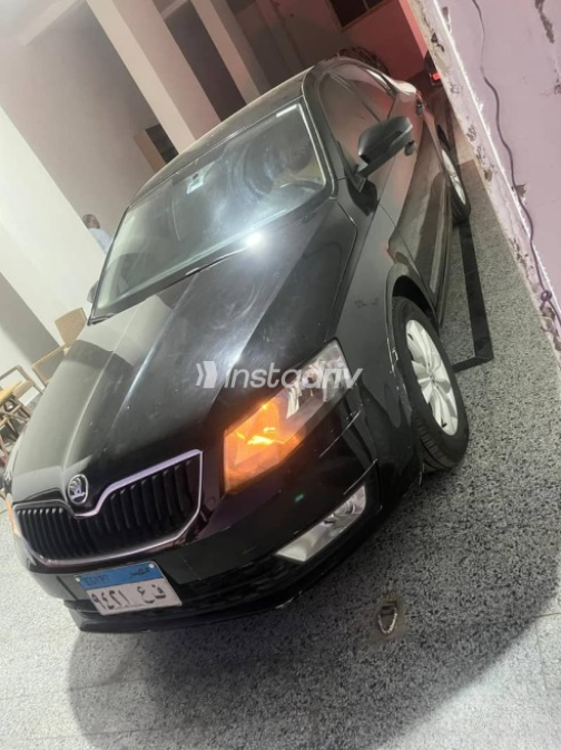 Skoda Octavia 2015 Black Used for Sale - 3