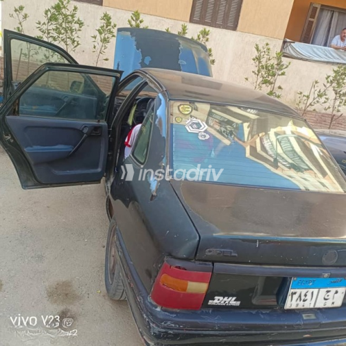 Opel Vectra 1995 Green Used for Sale - 3