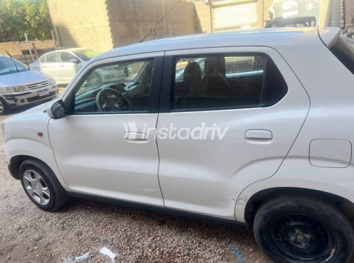 Suzuki S Presso 2022 White Used for Sale - 3