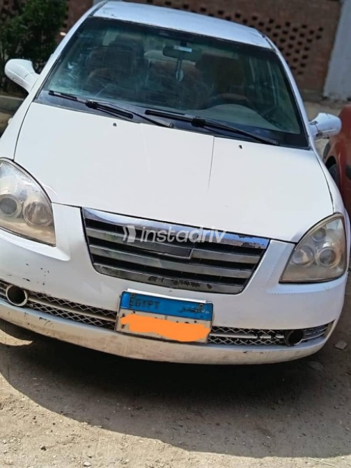 اسبيرانزا A516 2009 أبيض مستعملة للبيع - 1