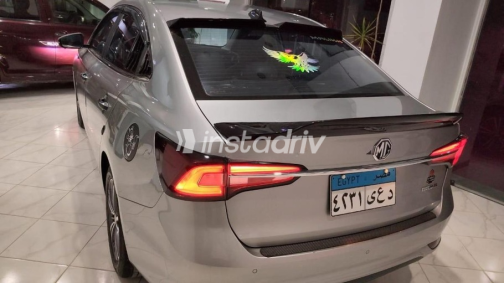 ام جى 5 2021 أبيض مستعملة للبيع - 3
