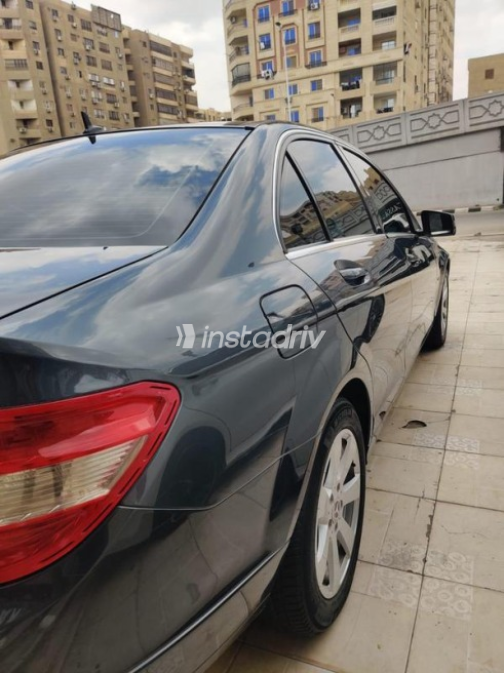 مرسيدس C 180 2011 أسود مستعملة للبيع - 6