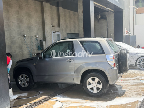 Suzuki Grand vitara 2010 Gray Used for Sale - 2