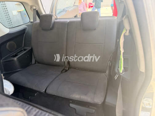 Suzuki Grand vitara 2010 Gray Used for Sale - 5