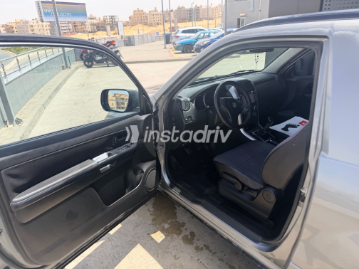 Suzuki Grand vitara 2010 Gray Used for Sale - 9