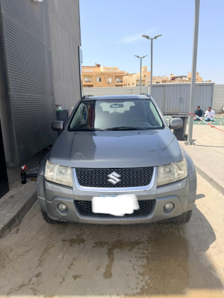 Suzuki Grand vitara 2010 Gray Used for Sale