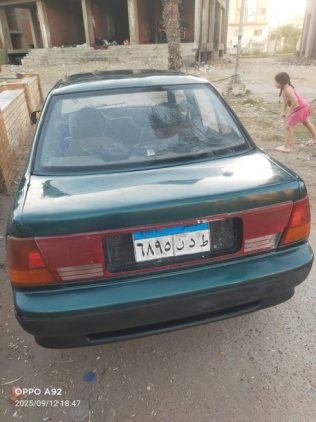 سوزوكى سويفت 1997 أخضر مستعملة للبيع