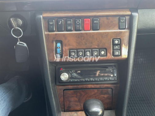 Mercedes E 200 1992 Silver Used for Sale - 6