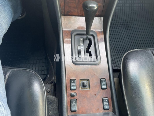 Mercedes E 200 1992 Silver Used for Sale - 7