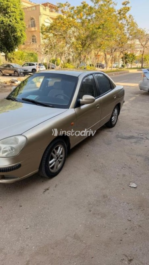 Daewoo Nubira 2 2000 Gold Used for Sale - 9