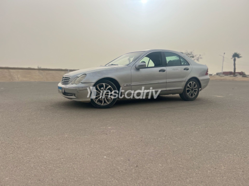 Mercedes C 180 2002 Silver Used for Sale - 1