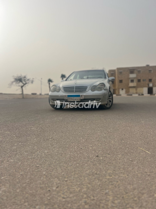 Mercedes C 180 2002 Silver Used for Sale - 8