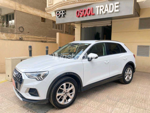 Audi Q3 2021 White Used for Sale - 1