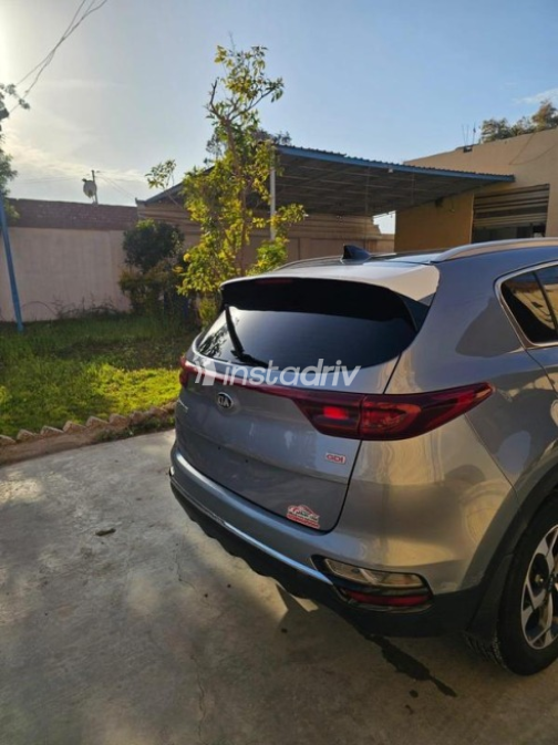 Kia Sportage 2021 Gray Used for Sale - 3