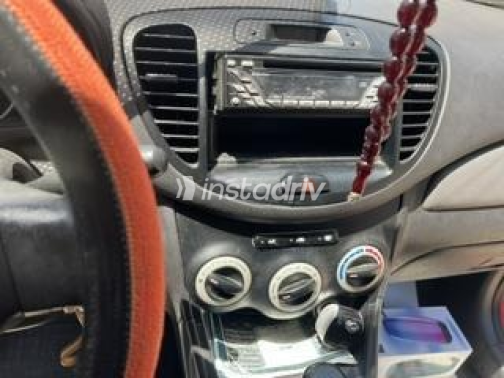 Hyundai I10 2011 Red Used for Sale - 6