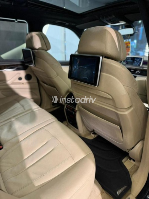 بي ام دبليو X5 2015 أزرق غامق مستعملة للبيع - 7