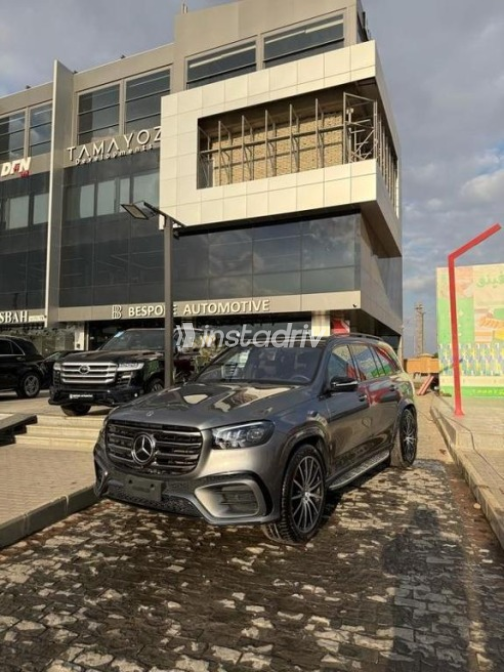 Mercedes GLS 2024 Gray Used for Sale - 2
