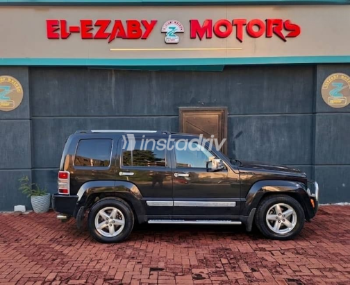 Jeep Cherokee 2011 Black Used for Sale - 5