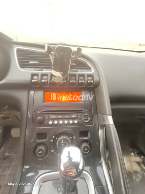 Peugeot 3008 2014 Gold Used for Sale - 4