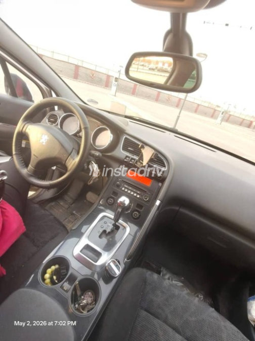 Peugeot 3008 2014 Gold Used for Sale - 5
