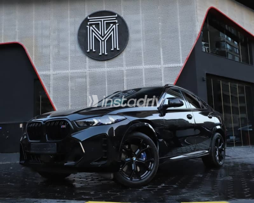 بي ام دبليو X6 M 2024 أسود مستعملة للبيع - 1
